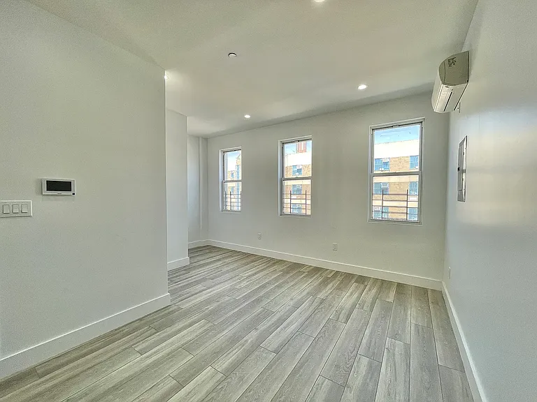 1262 Sterling Pl #3 — Photo 2