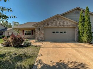 3843 Oak Trail Dr, Indianapolis, IN
