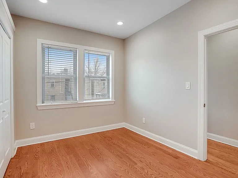 1714 W Virginia Ave NE #3 — Photo 16