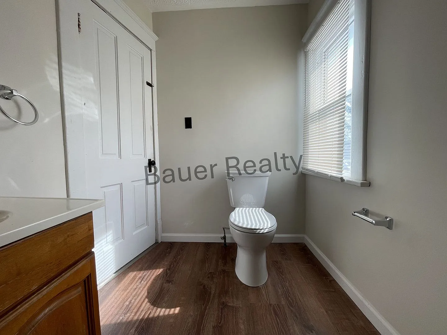 Three Beds, 1.5 Baths — Photo 4