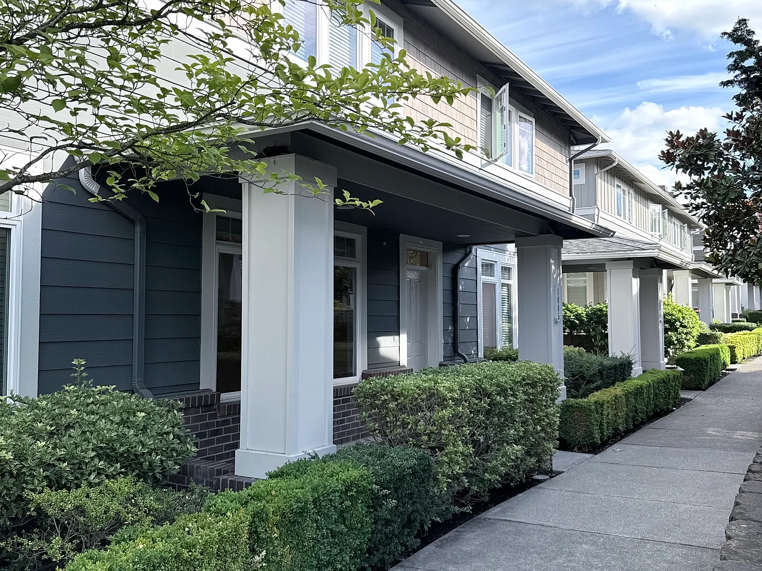 2 bed, 2.5 bath, 1374 sqft, $3,350 — Photo 1