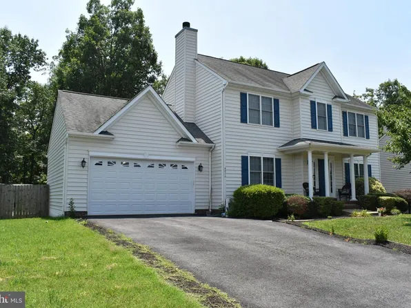 4016 Derbyshire Ln, Fredericksburg, VA 22408
