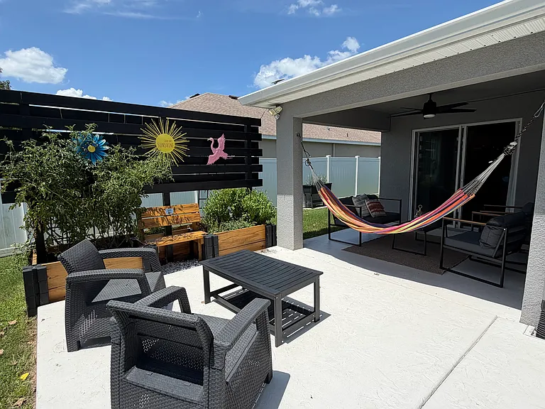 6896 Gideon Cir — Photo 24