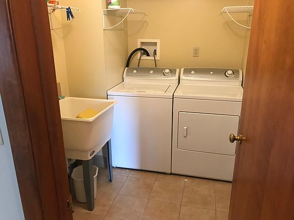 2nd image of 23 Rumsey St