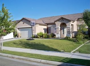 10813 Thunder Falls Ave, Bakersfield, CA