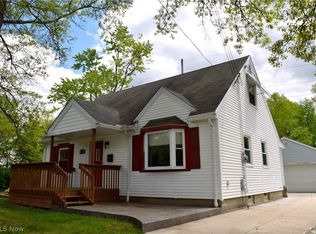 562 Valleyview Dr, Kent, OH 44240