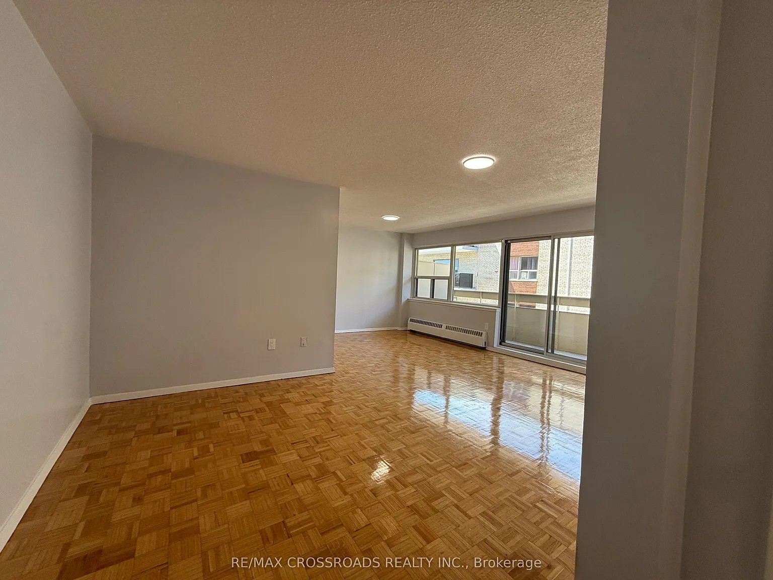 1 bed, $1,895 — Photo 3