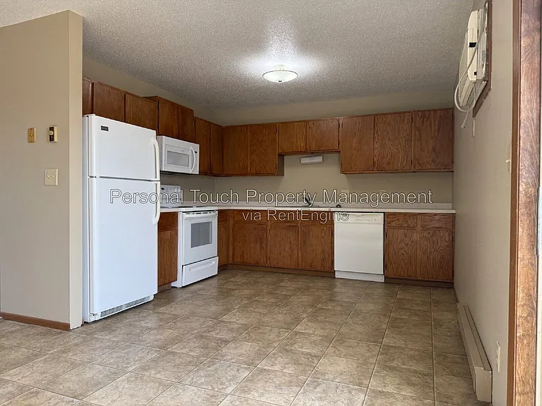 905 19th St SW #5 — Photo 9