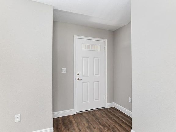 4th image of 26 BANYAN DRIVE