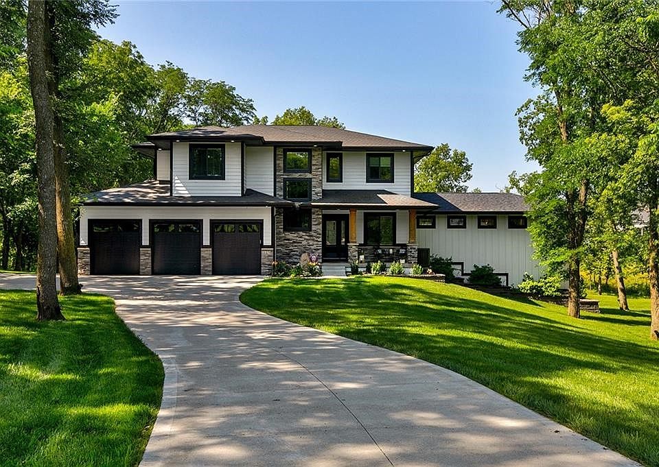 1st image of 1179 S Kingswood Ct