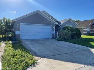 1126 Bush St E, Immokalee, FL 34142