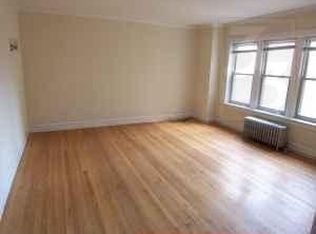1748 W North Shore Ave APT 2, Chicago, IL 60626