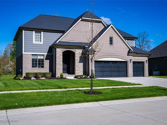 2nd image of 2935 Basil Dr