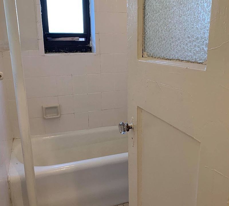 2nd image of 179 Gelston Ave APT 4D