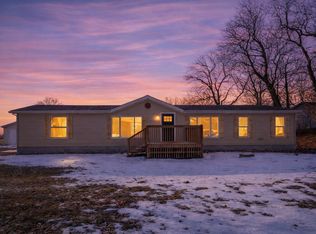 1677 W 900 N, Wheatfield, IN