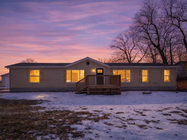 1677 W 900 N, Wheatfield, IN 46392