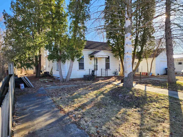 290 Canal St, Berlin, WI 54923