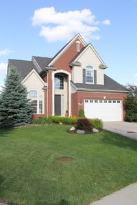 50256 Cressnut Ct, Northville, MI, 48168