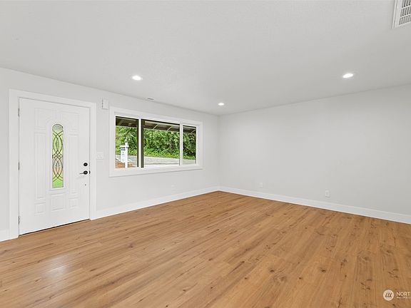 5th image of 209 Yelton Drive