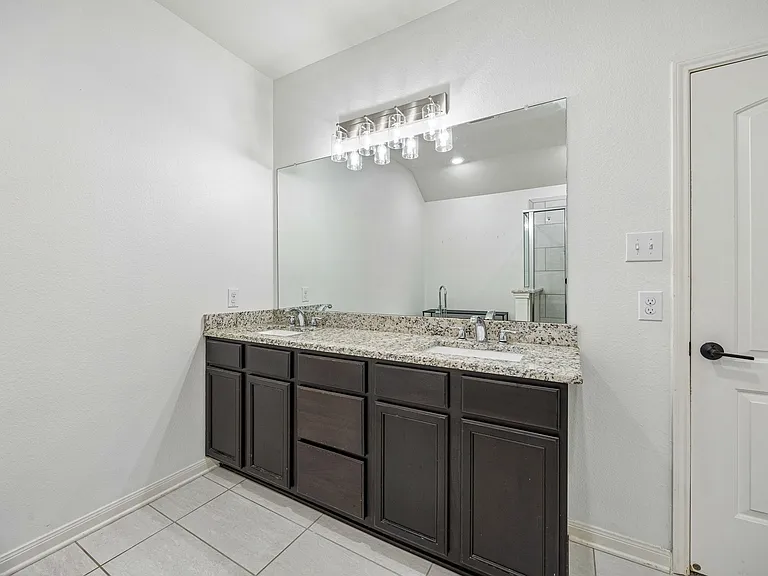 1613 Weathervane Way — Photo 17