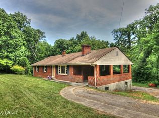 3013 Bandy Rd, Roanoke, VA 24014