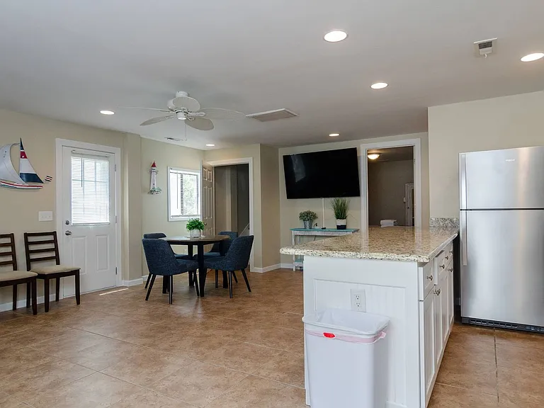741 N Fort Fisher Blvd — Photo 26