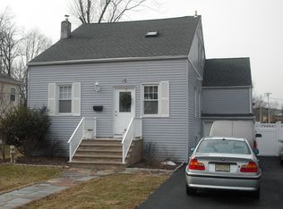 10 Beech St, Pequannock, NJ 07440