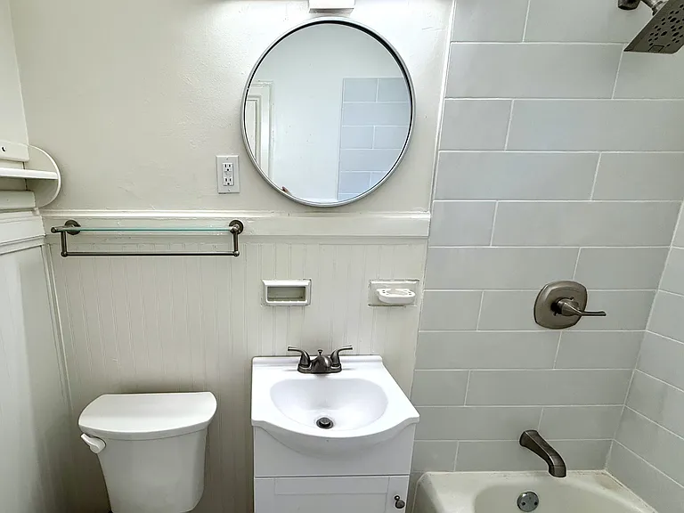 807 E Edgemont Ave — Photo 8