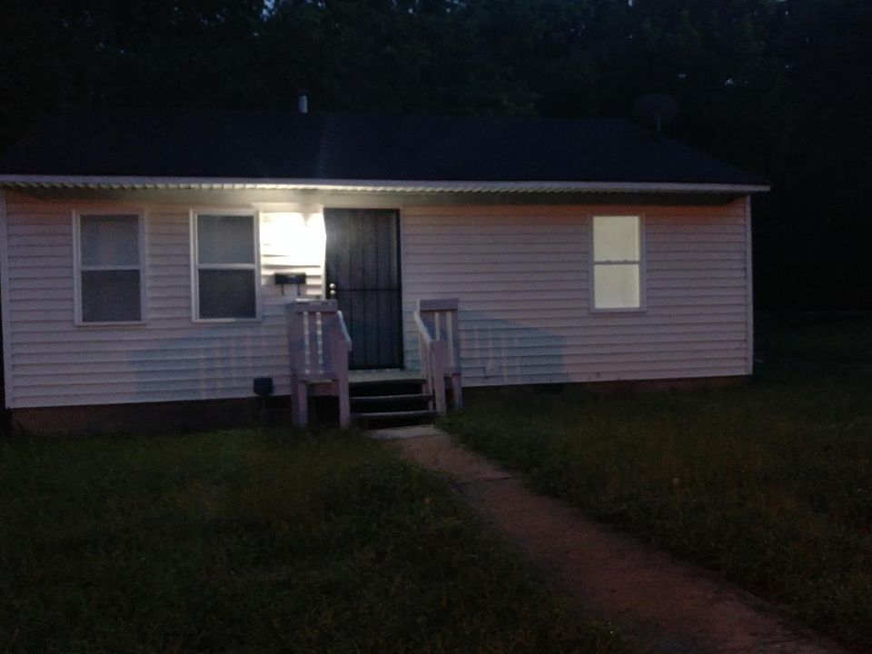 1st image of 3515 E 69th St