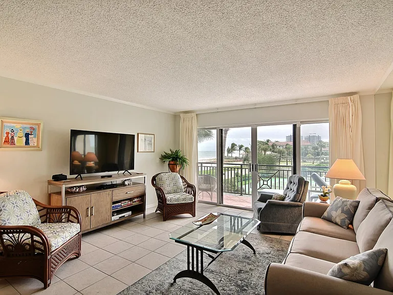 3939 Ocean Dr #302B — Photo 5