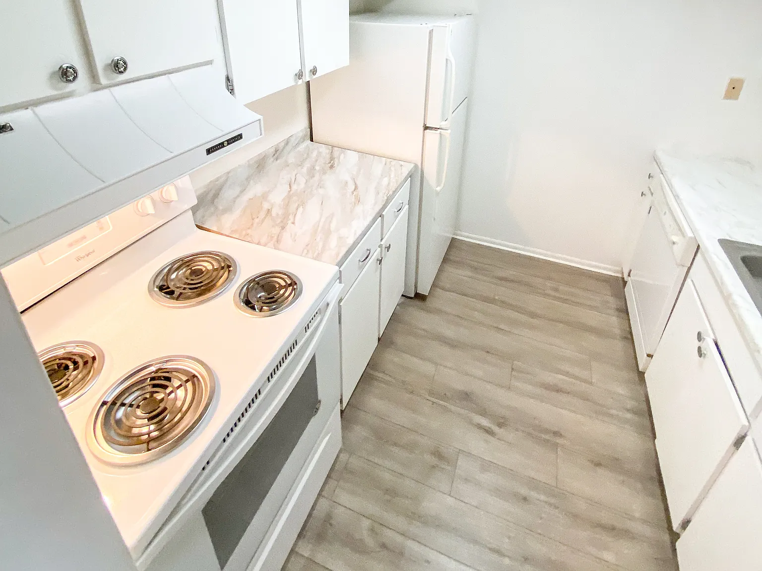 1 bed, 790 sqft, $1,250 — Photo 3