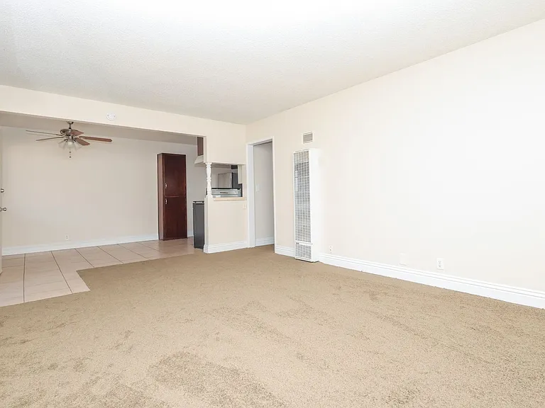 524 Silverwood Ave — Photo 7