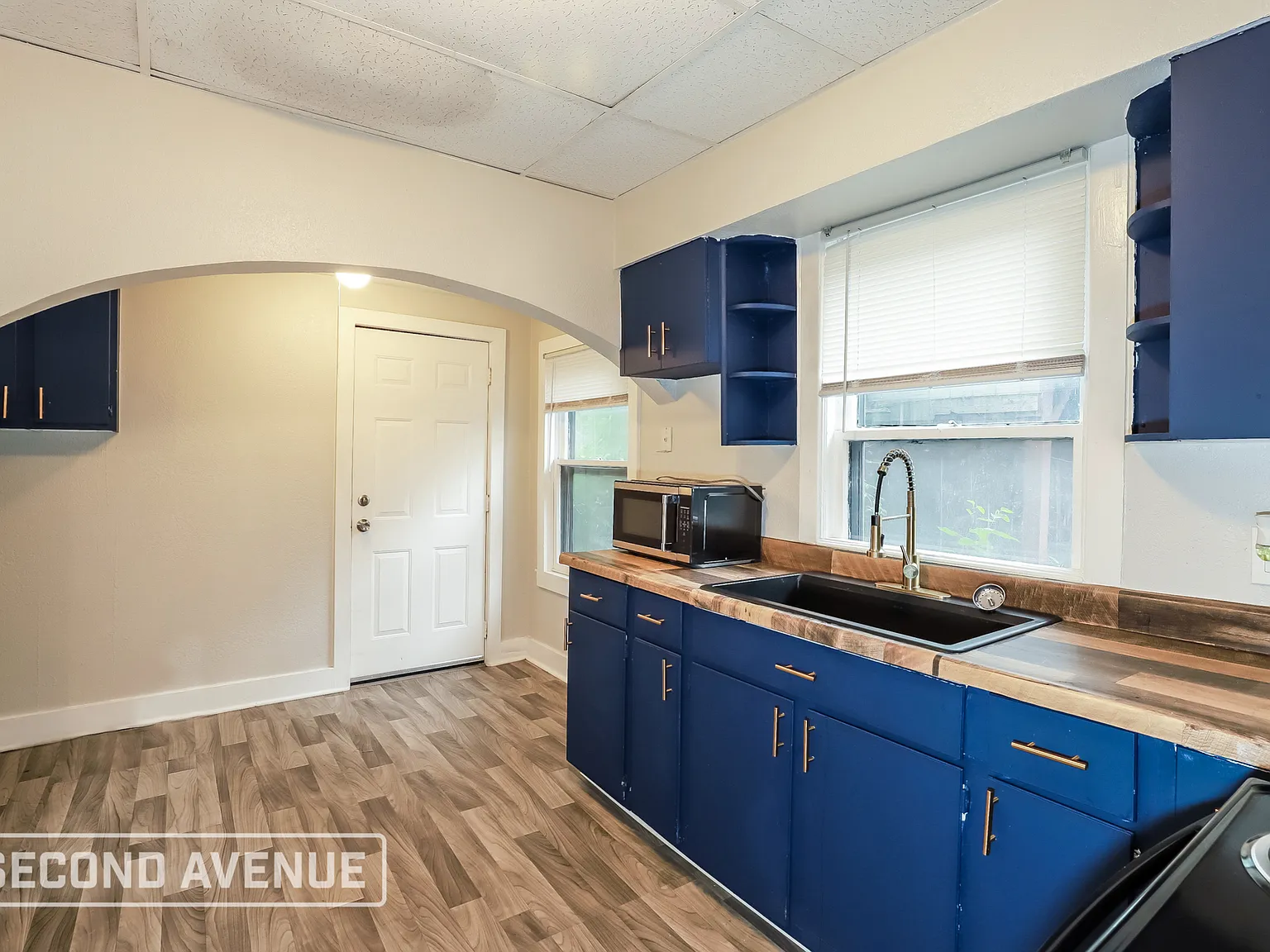 3 bed, 1.0 bath, 1305 sqft, $1,195 — Photo 4