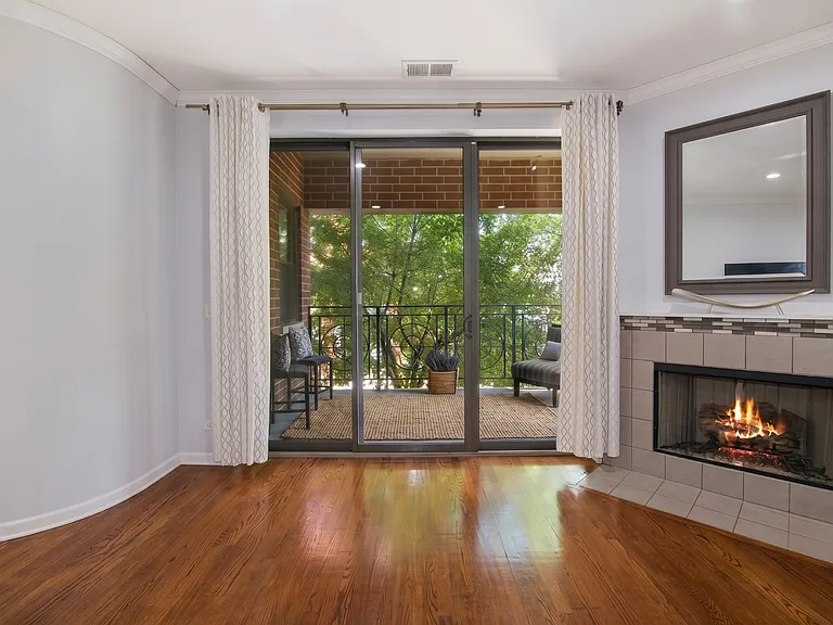 1618 S Halsted St #2D — Photo 4