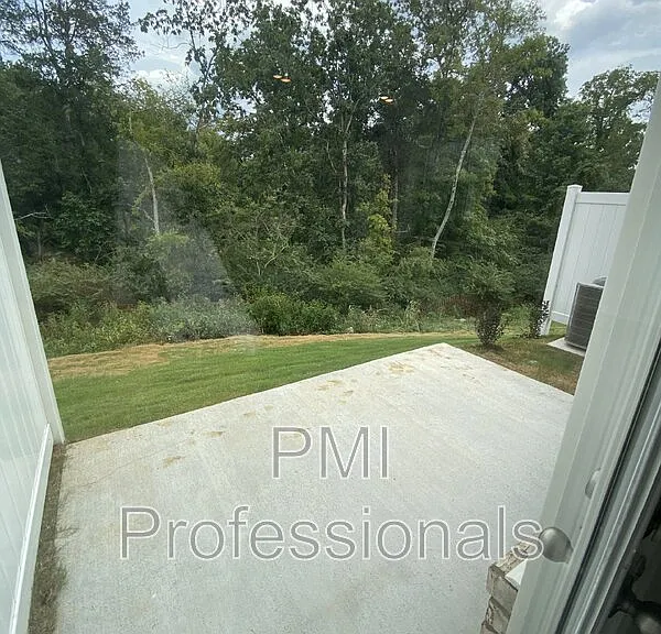 4140 Feetham Dr — Photo 22