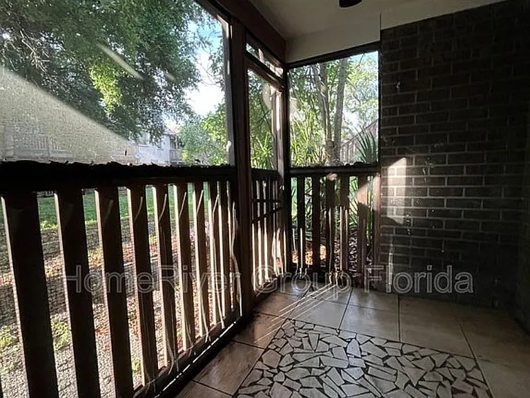 9011 Westchester Cir #D — Photo 8
