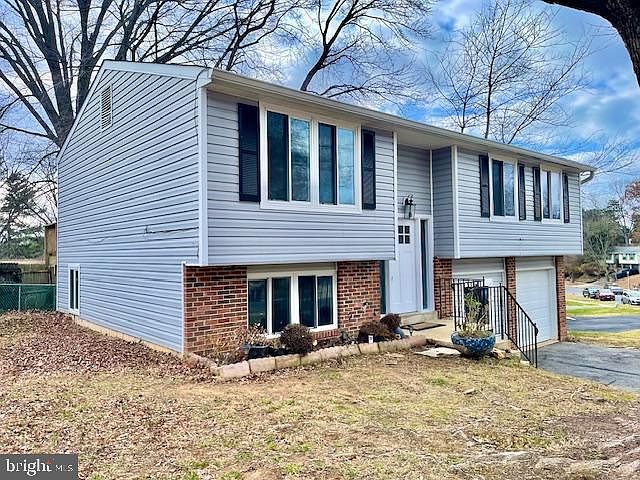 1st image of 19229 Saint Johnsbury Ln