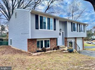 19229 Saint Johnsbury Ln, Germantown, MD 20876