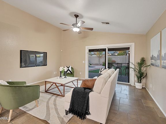 5th image of 3046 E WESCOTT Drive