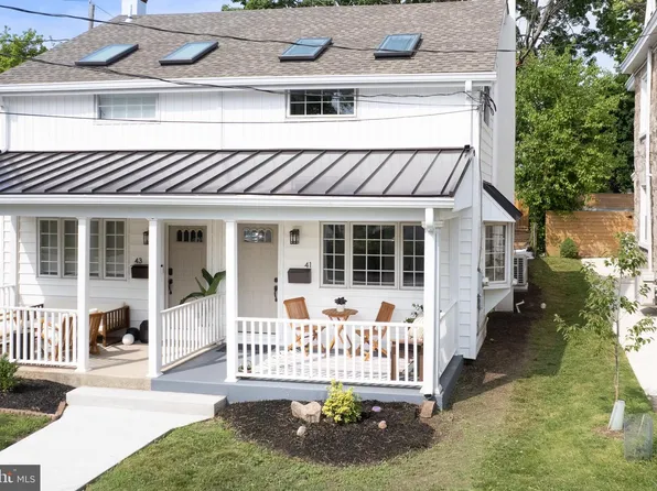 41 N Spring Garden St, Ambler, PA 19002