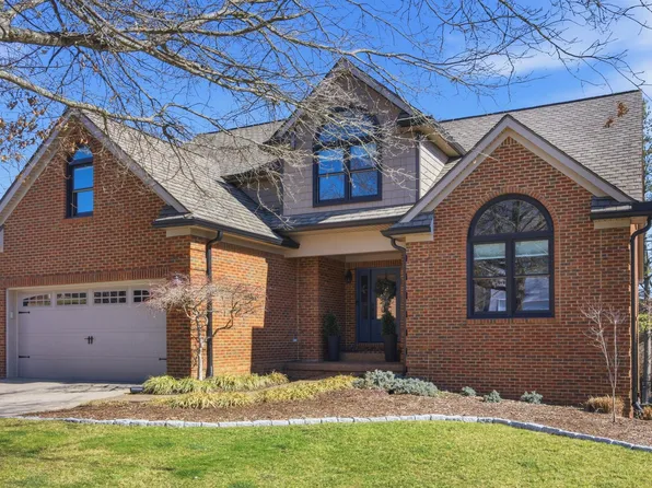 4649 Collinswood Dr, Lexington, KY 40515