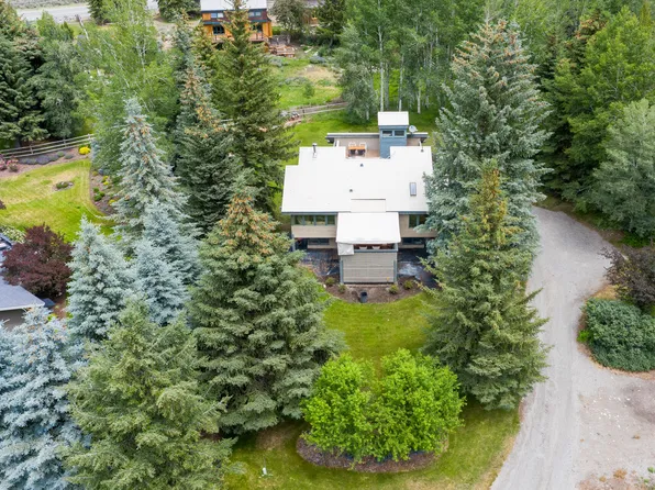 109 Willoway Rd, Hailey, ID 83333