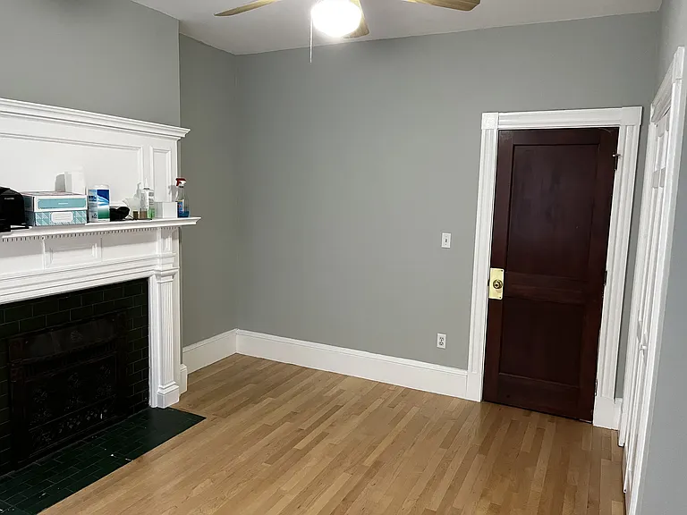 12 Royce Rd #4 — Photo 15
