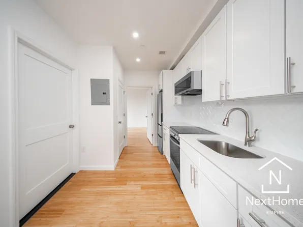 150-11 41st Avenue image 2 of 10