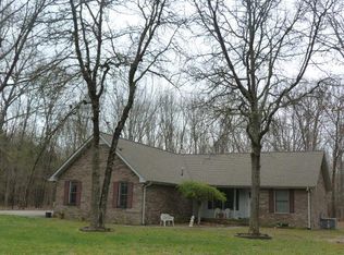 101 Ashley Ct, Tullahoma, TN 37388