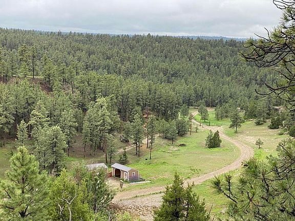 2nd image of 119 Log Cabin Rd