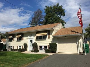 140 Empire St, Chicopee, MA 01013