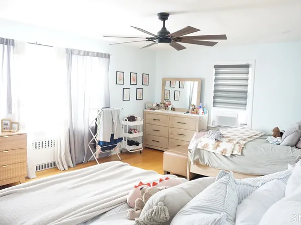 228 Jennings Rd, Fairfield, CT 06825