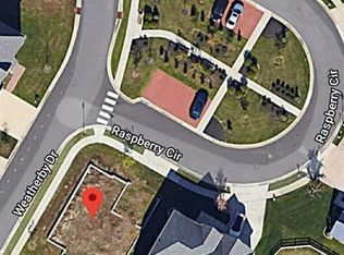 800 Raspberry Cir, Deptford, NJ 08096