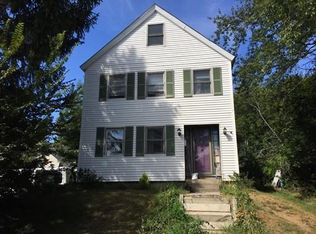 45 Central St, Georgetown, MA 01833